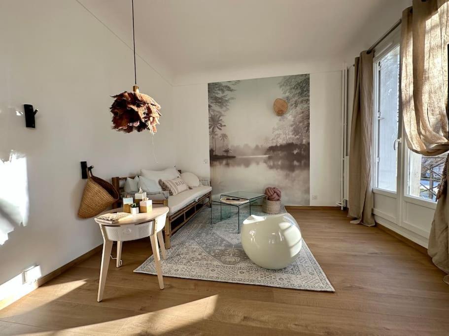 Appartement Le Lutz à Nîmes Extérieur photo